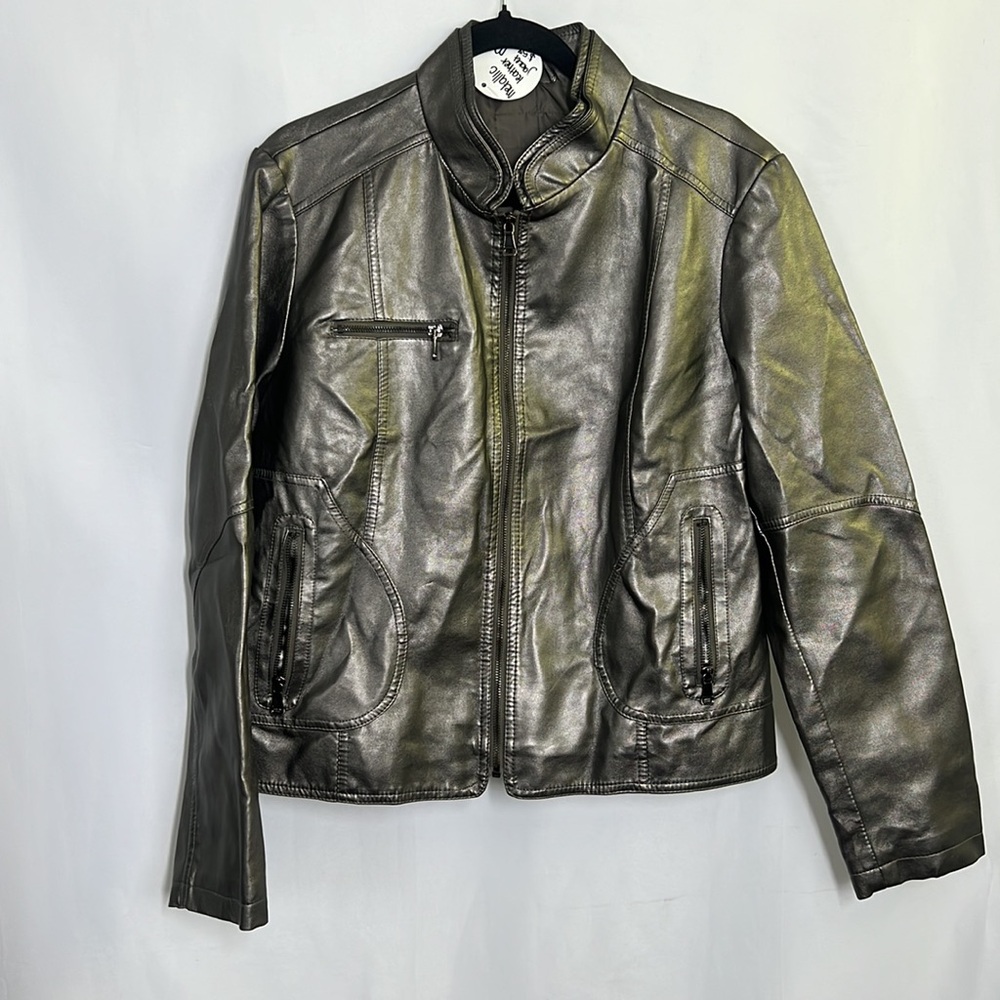 Metallic Vegan Leather Jacket silver women’s medium untagged bomber